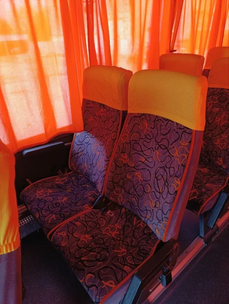 Neoplan 58seat 06