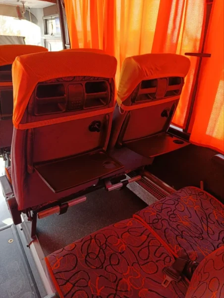 Neoplan 58seat 07