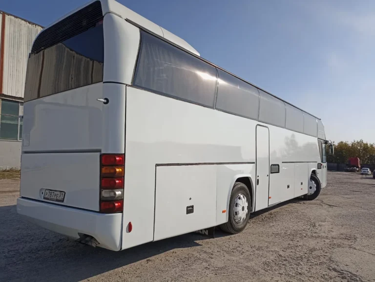 Neoplan116 46seat 02